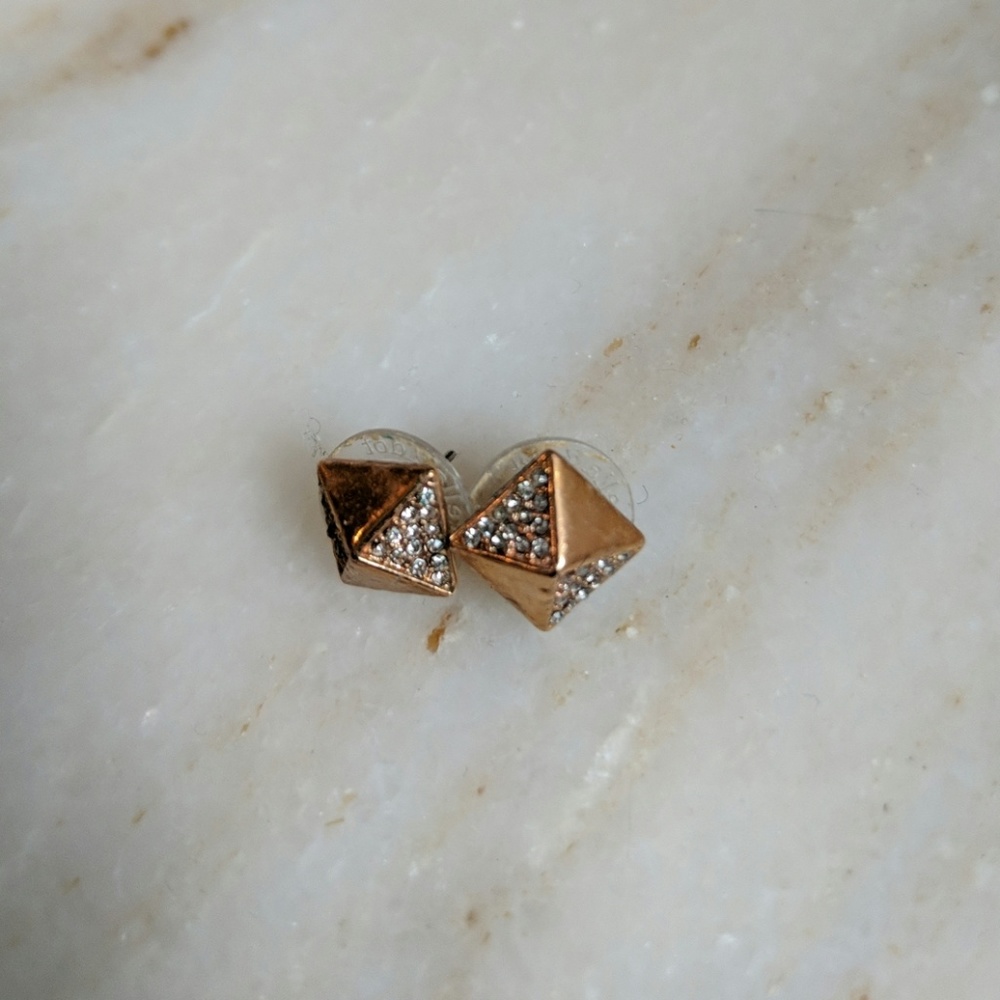 Madewell pyramid studs